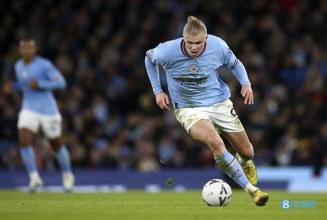 广东男篮在俱乐部杯首战中遭遇山西男篮，惜败对手，全场表现不佳，外援缺席，主力缺阵，山西男篮凭借高效进攻取得胜利。